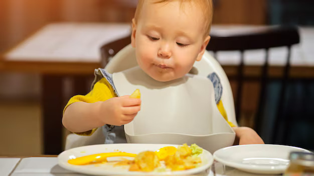 alat makan kid friendly di restoran